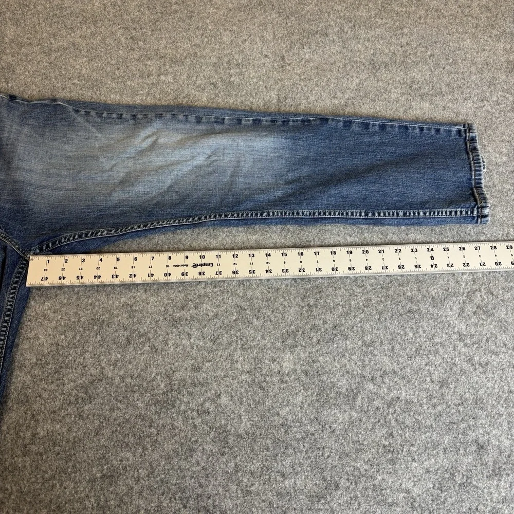 Levis levi 559